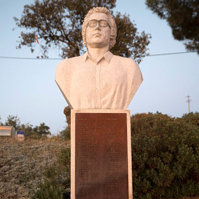 Monumento a José Afonso em Malpica do Tejo
