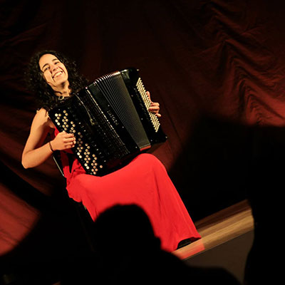Sónia Sobral, acordeonista, de Sernancelhe