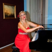 Aušra Bernatavičiūtė Aušra Bernatavičiūtė