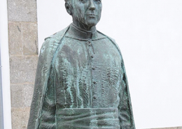 Busto do padre compositor Manuel Faria