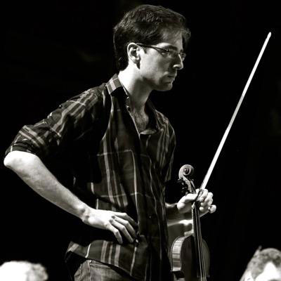 Emanuel Salvador, violinista natural de Guimarães