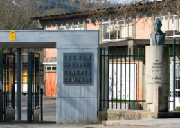 Monumento a Gonçalo Sampaio e Escola