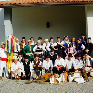 Grupo Folclórico de Danças e Cantares de Modivas