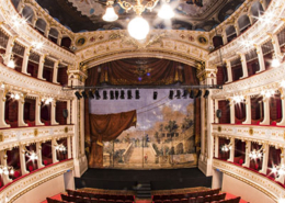 Teatro Municipal Garcia de Resende