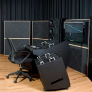 Paredes e os seus estúdios Knurl Mastering